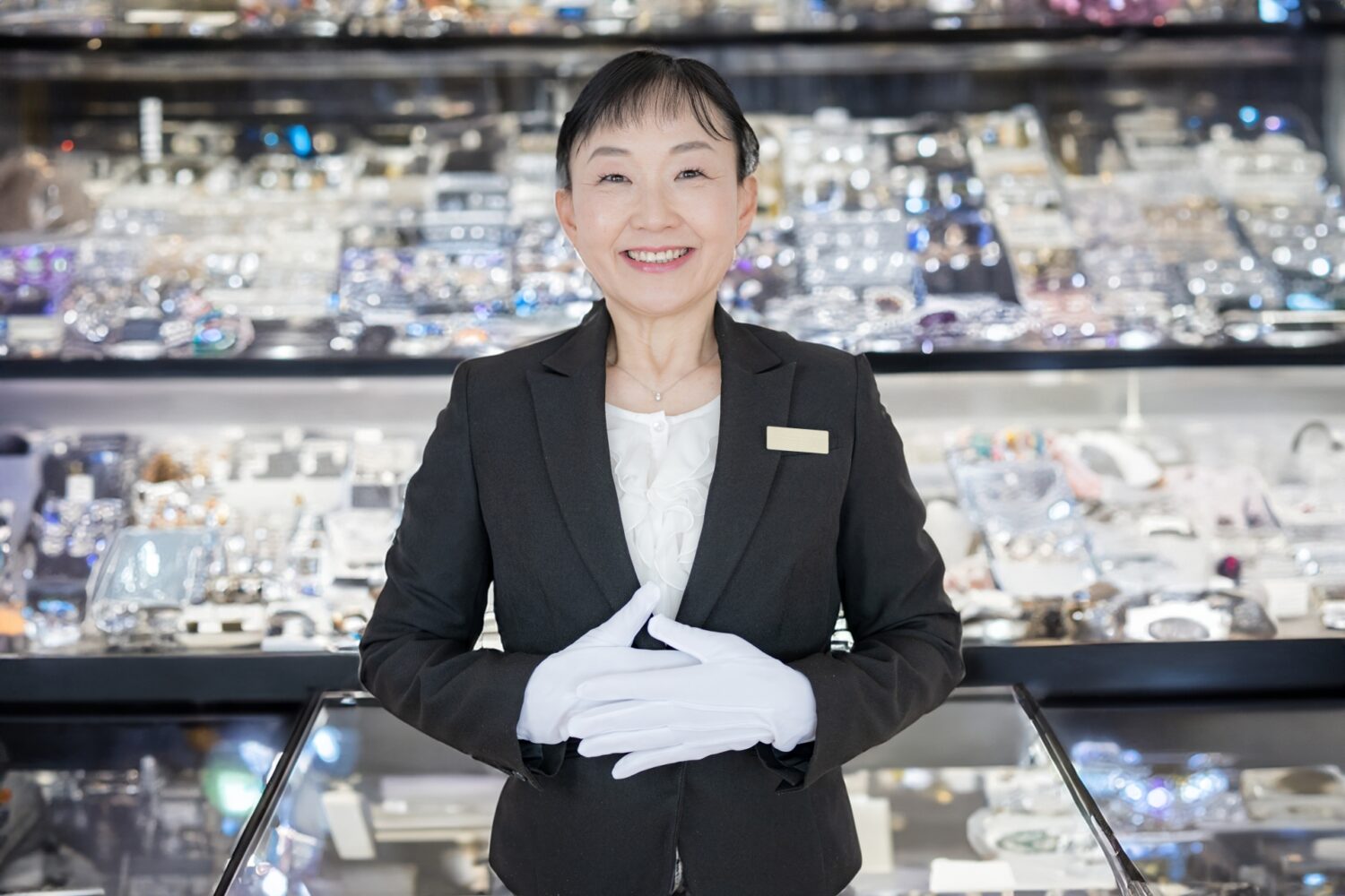 買取査定を担当している女性